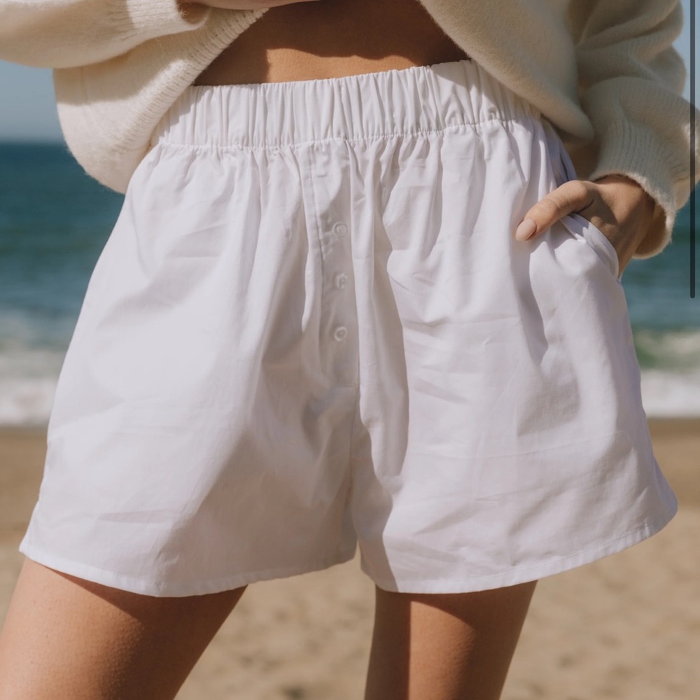 Daily Drills Poplin Resort Shorts - White - M/L